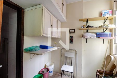 Apartamento à venda com 97m², 3 quartos e 1 vagaÁrea de Serviço