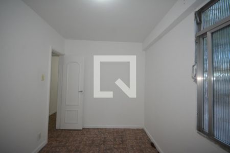 Quarto 1 de apartamento para alugar com 2 quartos, 55m² em Irajá, Rio de Janeiro