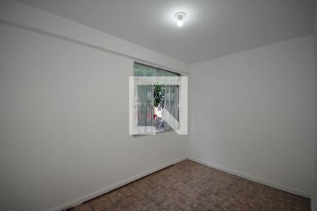 Quarto 1 de apartamento para alugar com 2 quartos, 55m² em Irajá, Rio de Janeiro