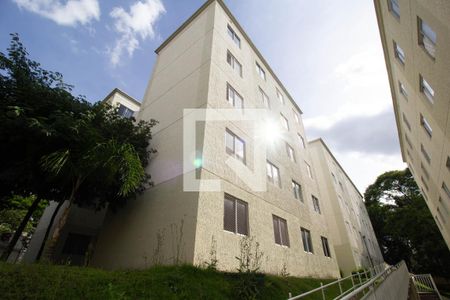 Fachada do bloco de apartamento para alugar com 2 quartos, 38m² em Colônia (zona Leste), São Paulo