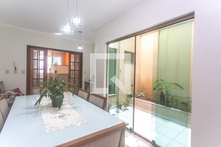 Casa à venda com 360m², 3 quartos e 5 vagasSala de jantar