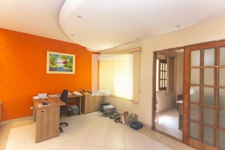 Casa à venda com 360m², 3 quartos e 5 vagasOffice