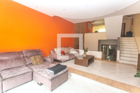 Sala de estar de casa à venda com 3 quartos, 360m² em Nova Petrópolis, São Bernardo do Campo