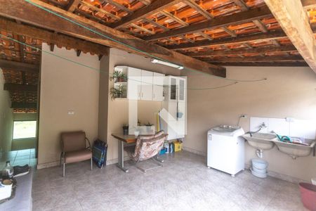 Casa à venda com 360m², 3 quartos e 5 vagasÁrea de serviço