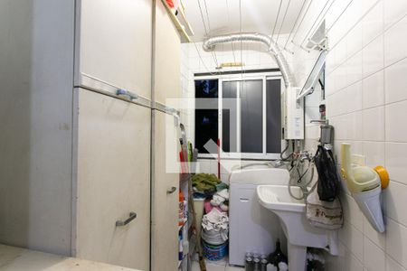 Apartamento à venda com 64m², 3 quartos e 1 vagaÁrea de Serviço