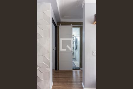 Corredor de apartamento para alugar com 2 quartos, 47m² em Vila Homero Thon, Santo André