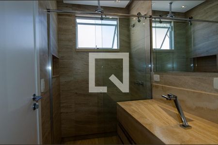 Casa para alugar com 234m², 4 quartos e 1 vagaBanheiro da Suite 2