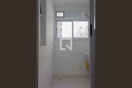 Apartamento para alugar com 58m², 2 quartos e 1 vagaÁrea de Serviço