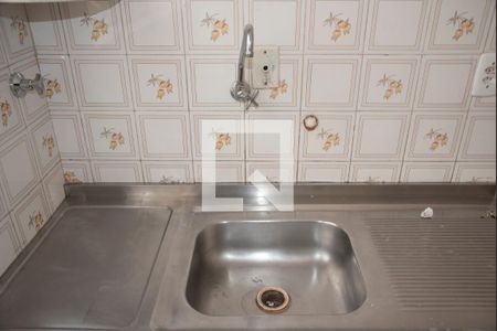 Casa para alugar com 215m², 2 quartos e 2 vagasCozinha