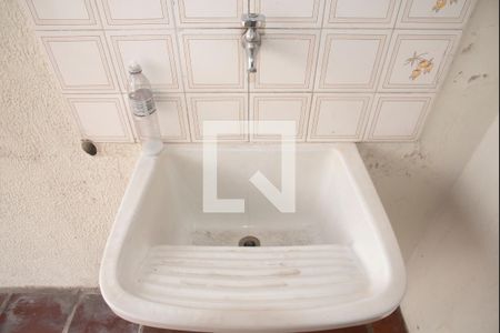 Casa para alugar com 215m², 2 quartos e 2 vagasÁrea de Serviço