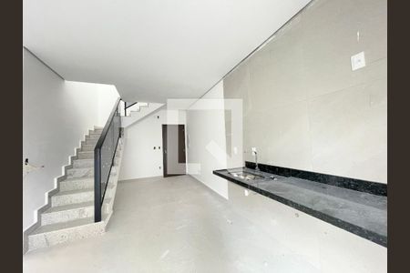 Sala / Cozinha de apartamento à venda com 3 quartos, 160m² em Cabral, Contagem