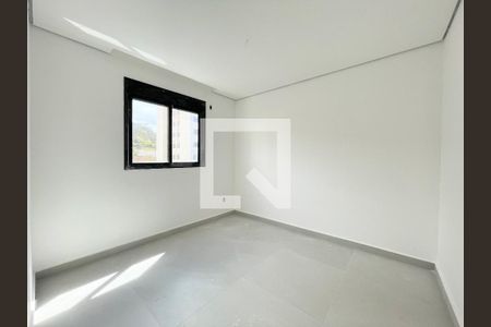 Quarto 1 de apartamento à venda com 3 quartos, 160m² em Cabral, Contagem