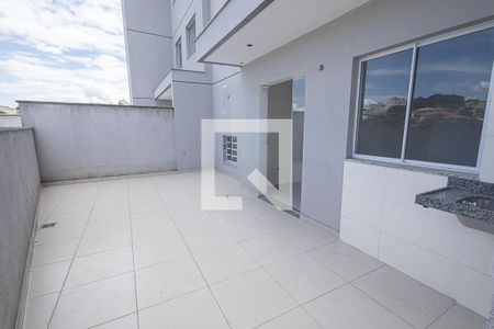 Apartamento à venda com 85m², 2 quartos e 2 vagasÁrea de serviço / área privativa