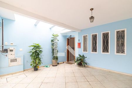 Casa à venda com 160m², 4 quartos e 2 vagasGaragem