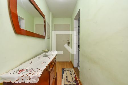 Entrada de apartamento à venda com 3 quartos, 94m² em Bela Vista, São Paulo