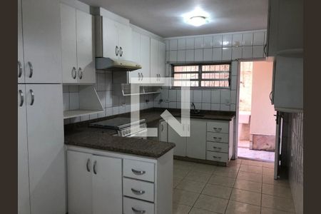 Casa à venda com 3 quartos, 400m² em Cidade Mãe do Céu, São Paulo