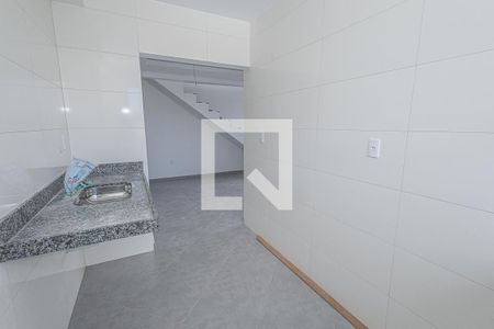 Apartamento à venda com 104m², 2 quartos e 2 vagas Apartamento à venda com 104m², 2 quartos e 2 vagasCozinha