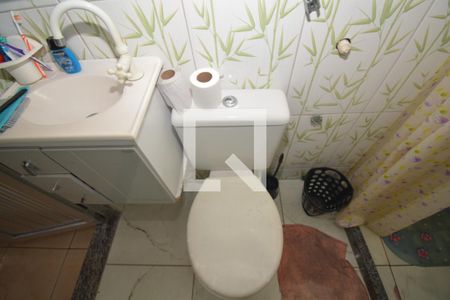 Casa de condomínio à venda com 300m², 2 quartos e sem vagaBanheiro da Suíte 2