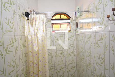 Casa de condomínio à venda com 300m², 2 quartos e sem vagaBanheiro da Suíte 2