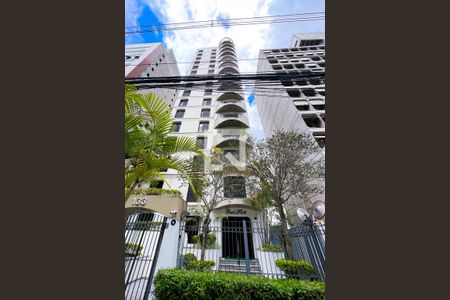 Apartamento para alugar com 75m², 1 quarto e 1 vagaFachada