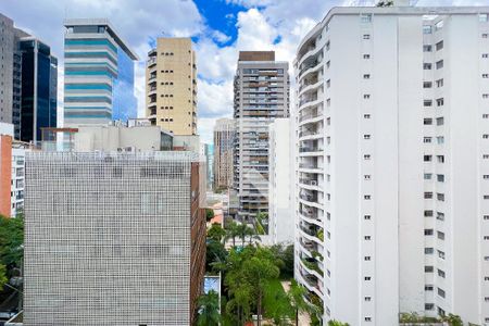 Apartamento para alugar com 75m², 1 quarto e 1 vagaVista