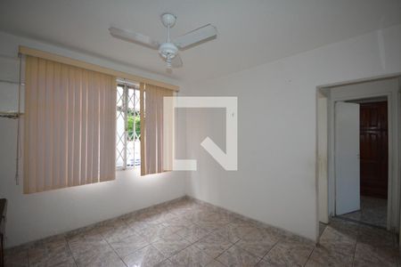 Sala de apartamento à venda com 2 quartos, 60m² em Irajá, Rio de Janeiro