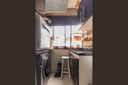 Apartamento à venda com 70m², 2 quartos e 1 vaga Apartamento à venda com 70m², 2 quartos e 1 vagaCozinha e Área de Serviço