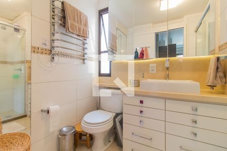 Apartamento à venda com 70m², 2 quartos e 1 vaga Apartamento à venda com 70m², 2 quartos e 1 vagaBanheiro