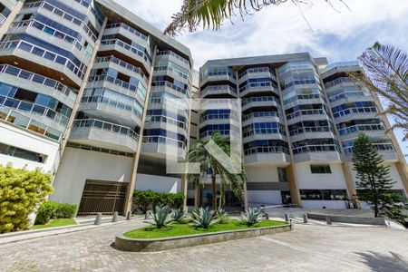 Apartamento para alugar com 66m², 2 quartos e 1 vaga Apartamento para alugar com 66m², 2 quartos e 1 vagaFachada