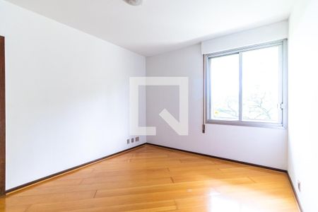 Apartamento à venda com 400m², 4 quartos e 2 vagasSuíte 3