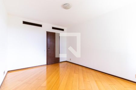 Apartamento à venda com 400m², 4 quartos e 2 vagasSuíte 4