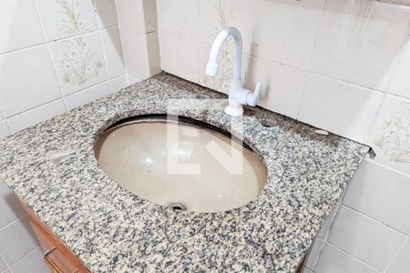 Apartamento para alugar com 70m², 2 quartos e 1 vaga Apartamento para alugar com 70m², 2 quartos e 1 vagaBanheiro