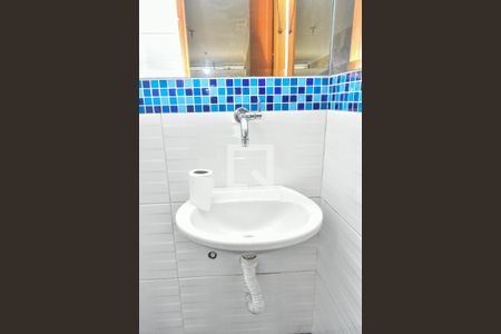 Casa para alugar com 265m², 3 quartos e 3 vagas Casa para alugar com 265m², 3 quartos e 3 vagasLavabo