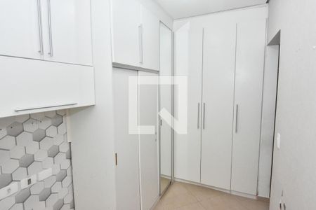 Casa para alugar com 265m², 3 quartos e 3 vagas Casa para alugar com 265m², 3 quartos e 3 vagasQuarto 3