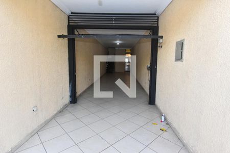 Casa para alugar com 265m², 3 quartos e 3 vagas Casa para alugar com 265m², 3 quartos e 3 vagasGaragem