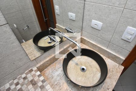 Casa para alugar com 265m², 3 quartos e 3 vagas Casa para alugar com 265m², 3 quartos e 3 vagasBanheiro