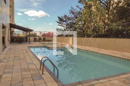 Apartamento à venda com 150m², 4 quartos e 3 vagasÁrea comum - Piscina