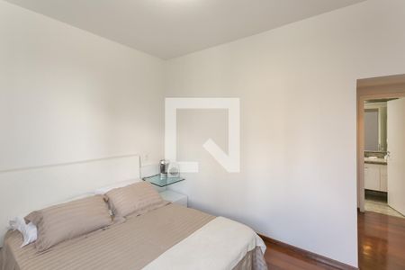 Apartamento à venda com 150m², 4 quartos e 3 vagasQuarto 3 - Suíte