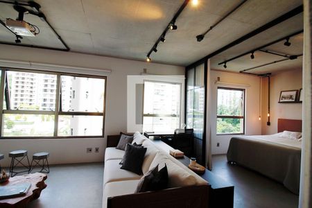Sala  de apartamento à venda com 1 quarto, 70m² em Jardim Fonte do Morumbi, São Paulo