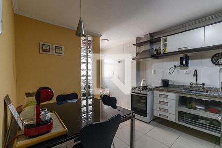 Apartamento para alugar com 80m², 2 quartos e 1 vaga Apartamento para alugar com 80m², 2 quartos e 1 vagaCozinha