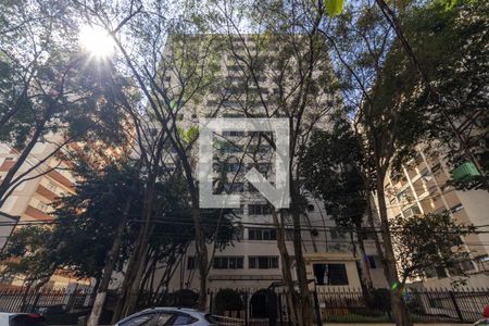 Apartamento para alugar com 80m², 2 quartos e 1 vaga Apartamento para alugar com 80m², 2 quartos e 1 vagaFachada