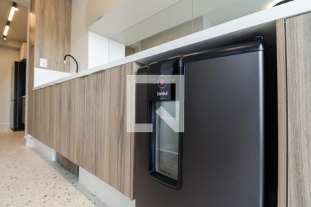 Apartamento para alugar com 68m², 2 quartos e 2 vagas Apartamento para alugar com 68m², 2 quartos e 2 vagasVaranda