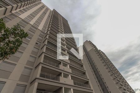 Apartamento para alugar com 68m², 2 quartos e 2 vagas Apartamento para alugar com 68m², 2 quartos e 2 vagasFachada