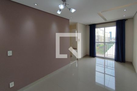 Sala de apartamento para alugar com 2 quartos, 45m² em Vila Marieta, Campinas
