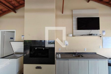 Apartamento para alugar com 45m², 2 quartos e 1 vaga Apartamento para alugar com 45m², 2 quartos e 1 vagaÁrea comum - Churrasqueira