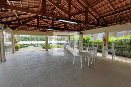 Apartamento para alugar com 45m², 2 quartos e 1 vaga Apartamento para alugar com 45m², 2 quartos e 1 vagaÁrea comum - Salão de festas