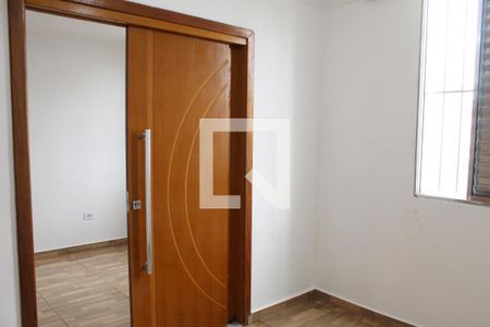 Quarto 1 de apartamento para alugar com 2 quartos, 55m² em Itaquera, São Paulo