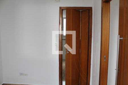 Quarto 1 de apartamento para alugar com 2 quartos, 55m² em Itaquera, São Paulo