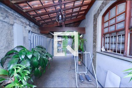 Casa para alugar com 4 quartos, 365m² em Santa Tereza, Belo Horizonte