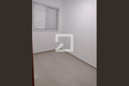 Apartamento à venda com 76m², 3 quartos e 2 vagasQuarto 